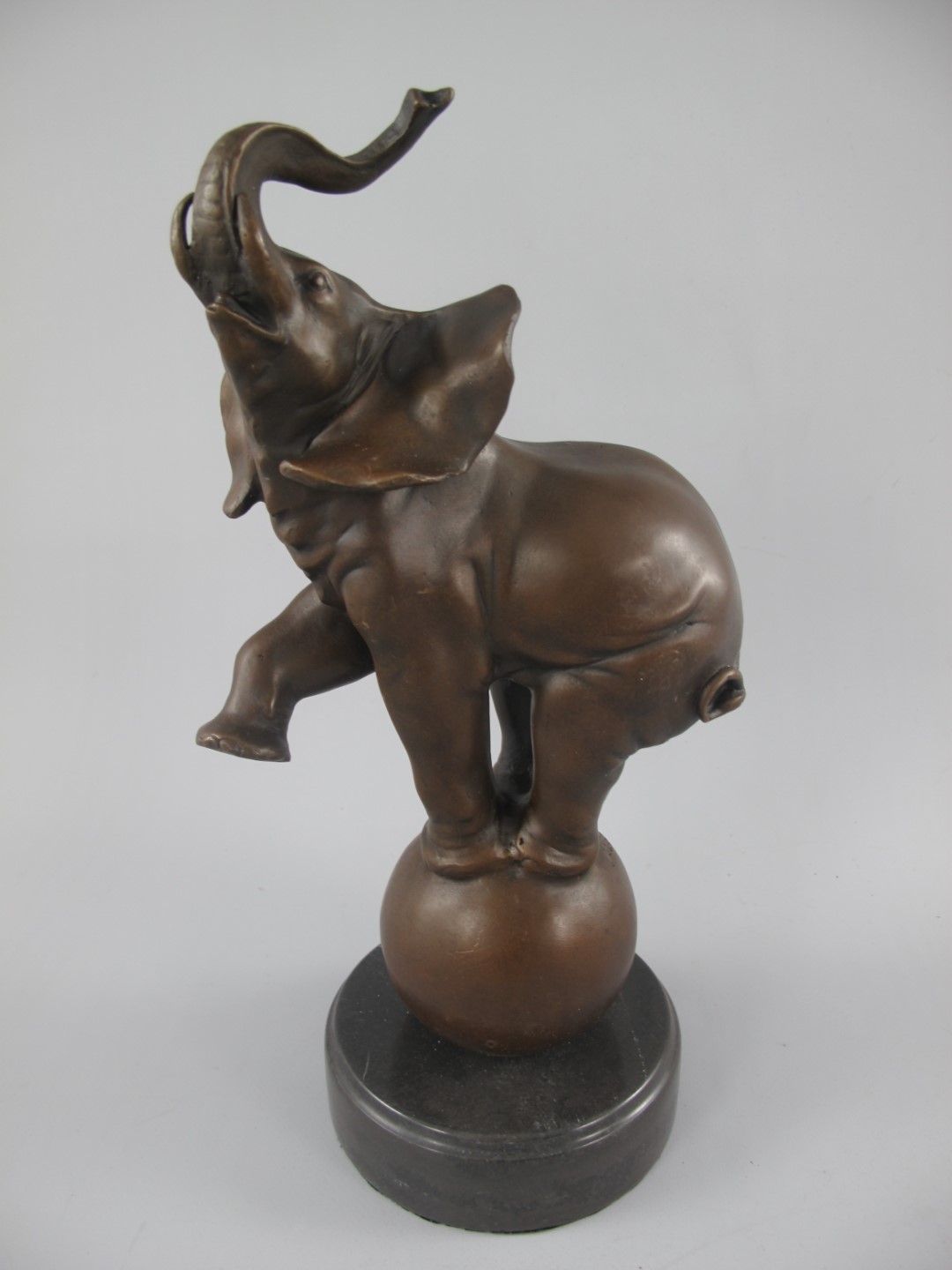 Bronze Figur Elefant H.33x18cm