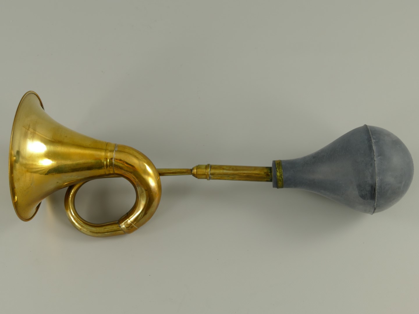 Autohorn Messing L.44cm